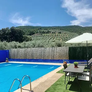 Chalet Cortijo El Pino, Cortijos Nuevos